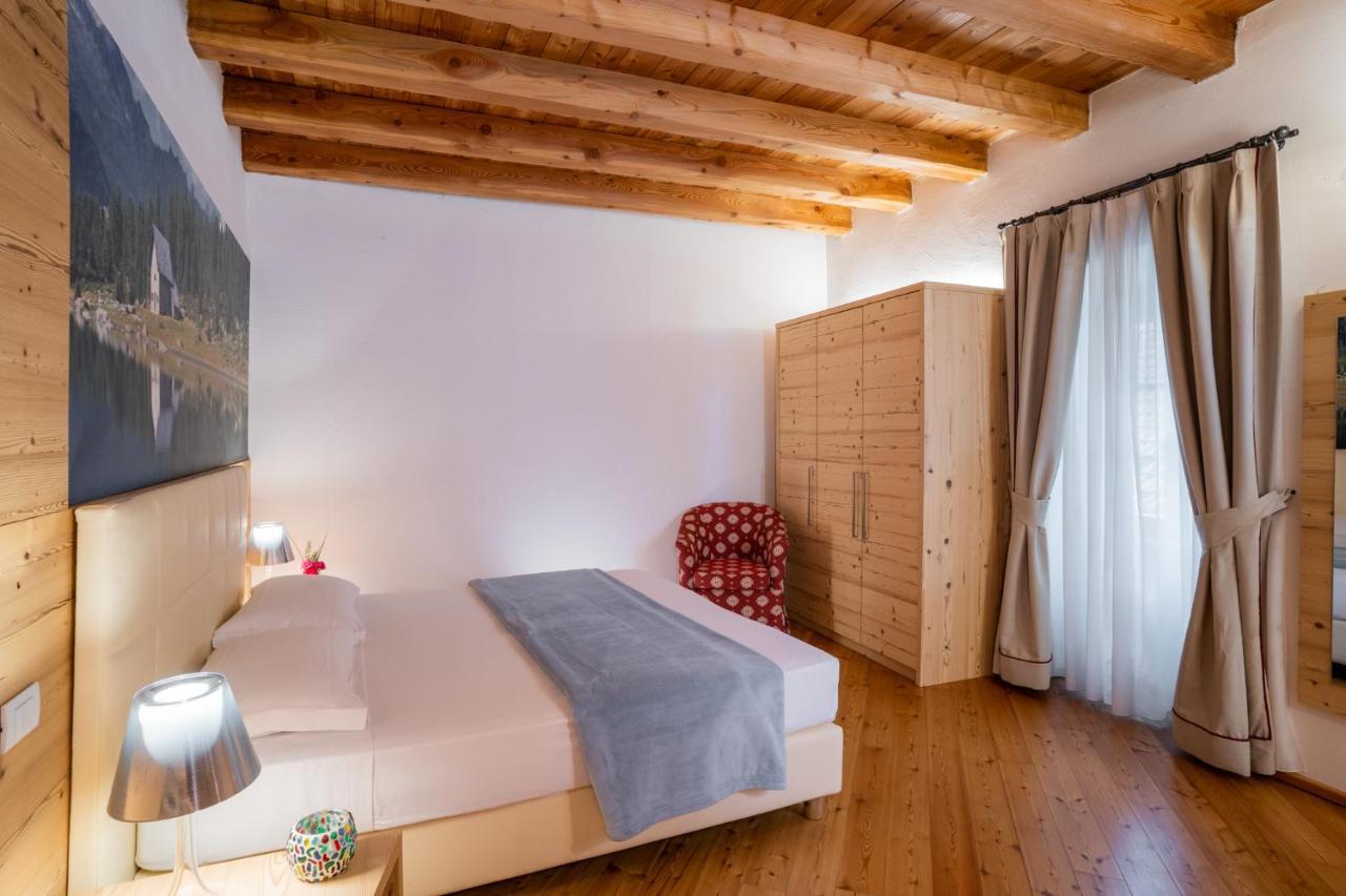 Palazzo Lodron Bertelli. Dimora Storica & Spa Кадерцоне Екстериор снимка
