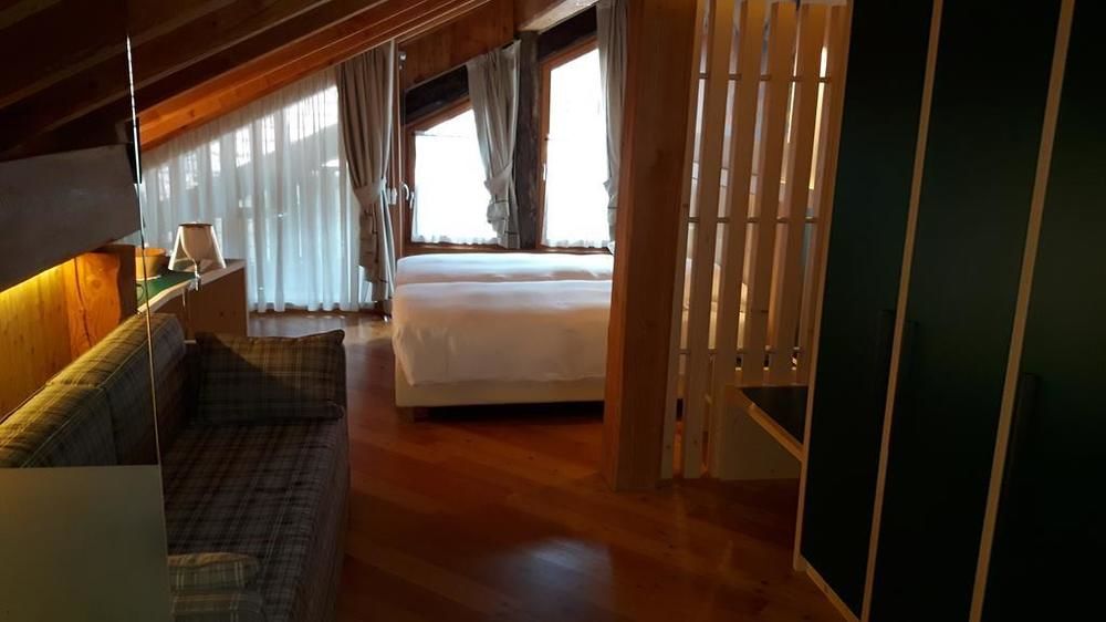Palazzo Lodron Bertelli. Dimora Storica & Spa Кадерцоне Екстериор снимка